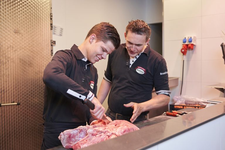 medewerker slagerij, mbo-opleiding, bbl, SVO vakopleiding food